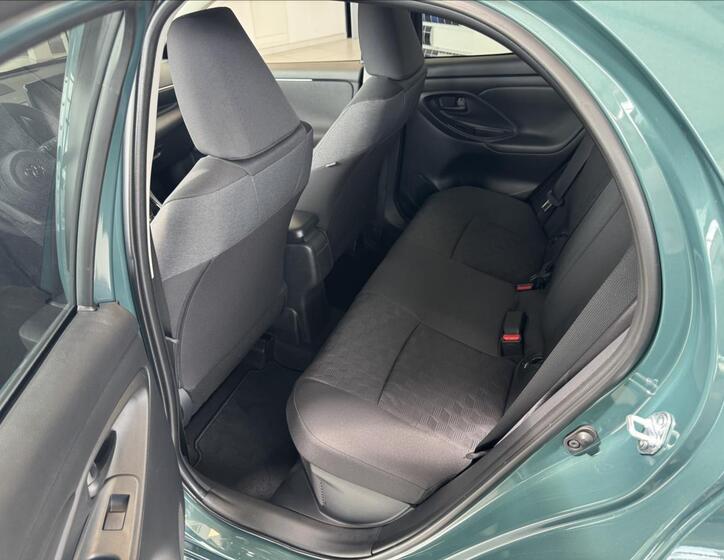Toyota Yaris 11