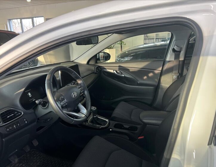 Hyundai i30 Liftback 998,0 74 kw