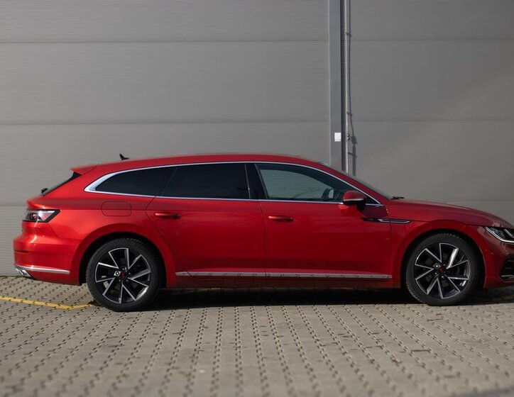 Volkswagen Arteon Kombi 2,0 l 147 kw