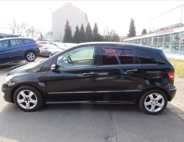 Mercedes-Benz Třídy B Kombi 2,0 l 142 kw