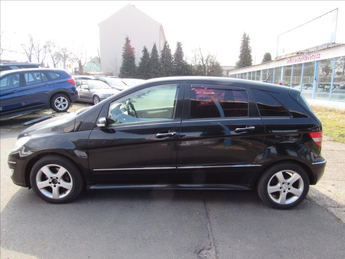 Mercedes-Benz Třídy B Kombi 2,0 l 142 kw