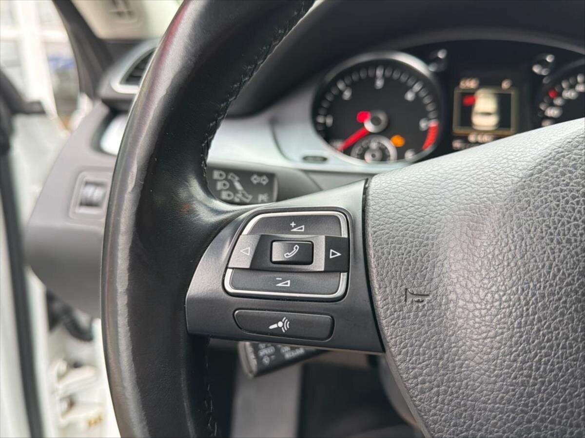 Volkswagen CC Sedan / Limuzína 2,0 l 130 kw