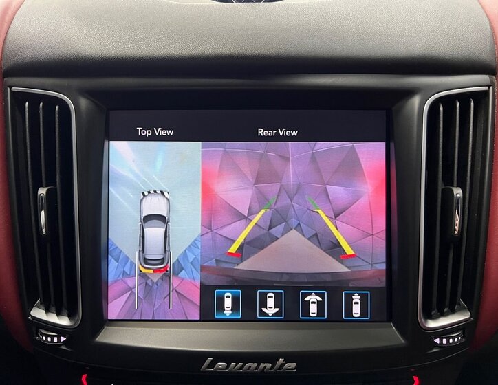 Maserati Levante SUV / Terénní 3,0 l 316 kw