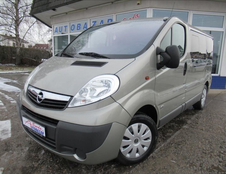 Opel Vivaro Ostatní 2,5 l 84 kw