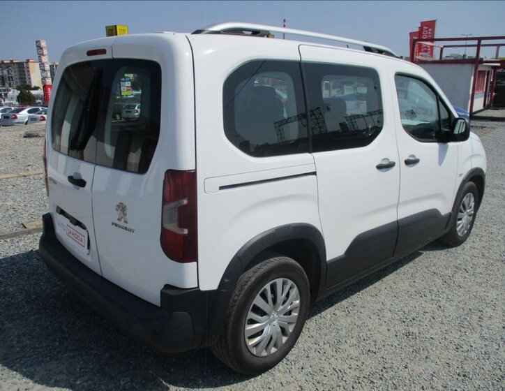 Peugeot Rifter Kombi 1,5 l 96 kw