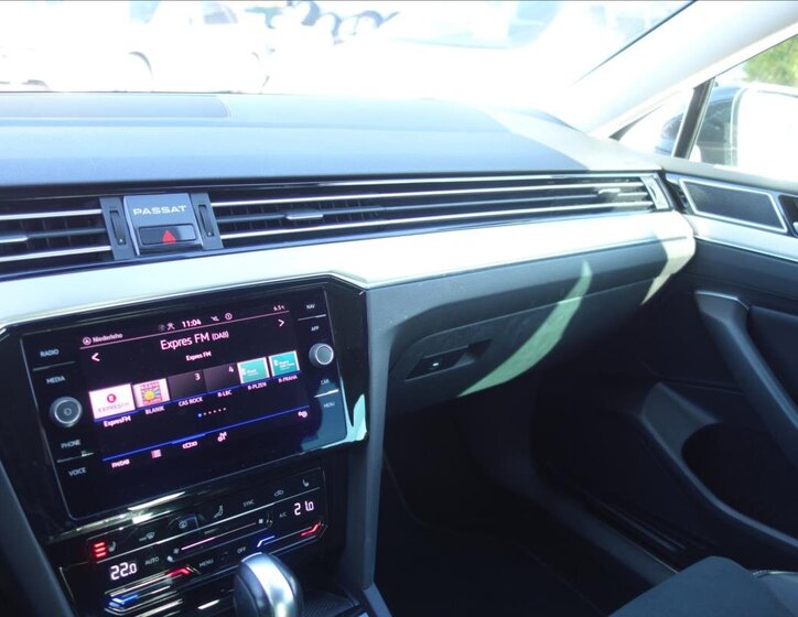 Volkswagen Passat Sedan / Limuzína 2,0 l 110 kw