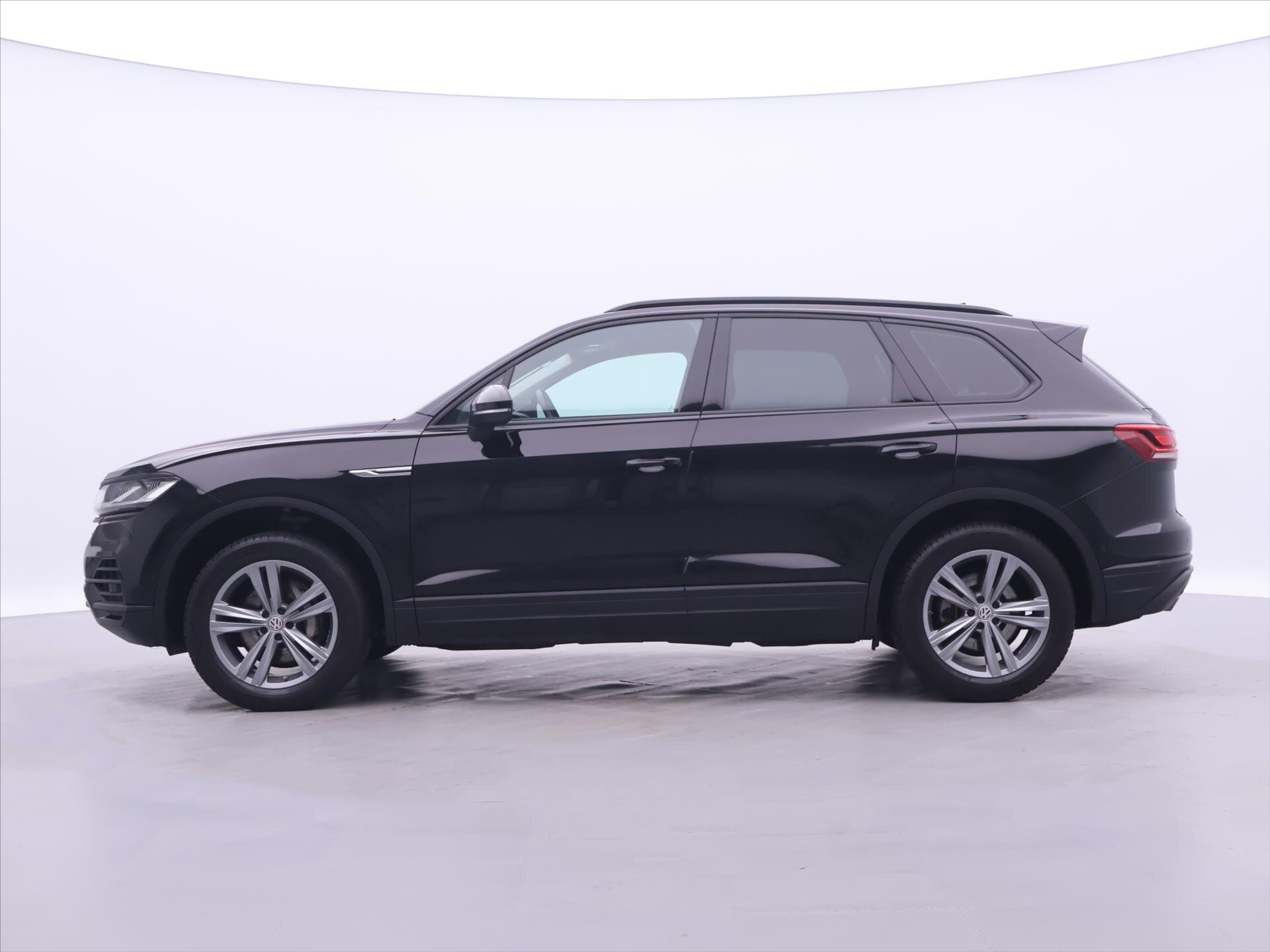 Volkswagen Touareg SUV / Terénní 3,0 l 170 kw