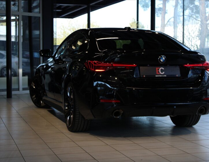 BMW Řada 4 Sedan / Limuzína 2,0 l 140 kw