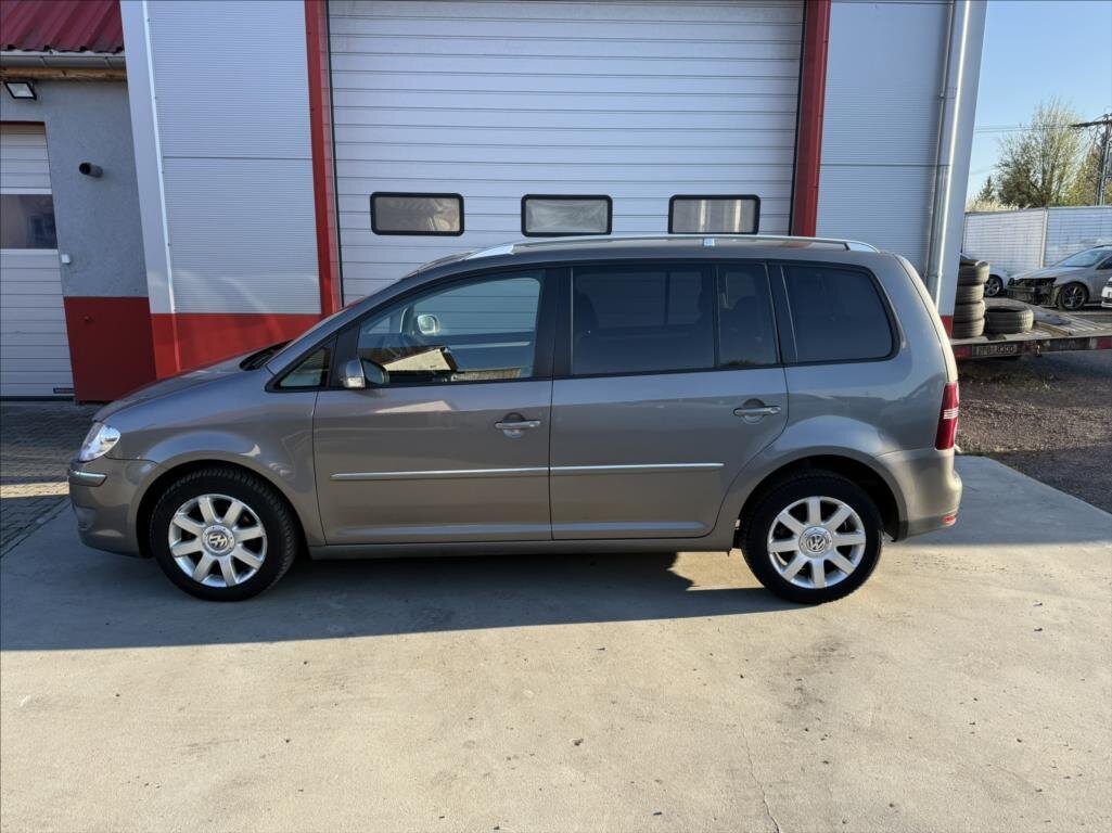 Volkswagen Touran MPV 2,0 l 103 kw