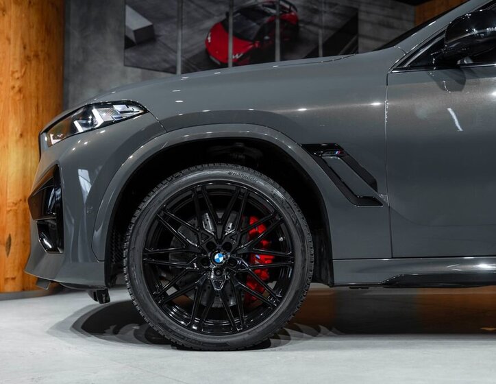 BMW X6 SUV / Terénní 4,4 l 460 kw