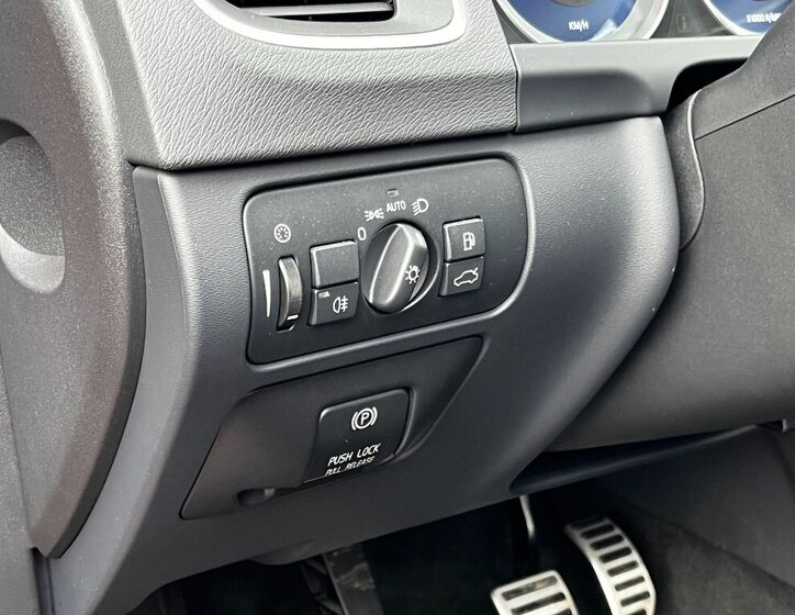 Volvo S60 Sedan 0,0 120 kw