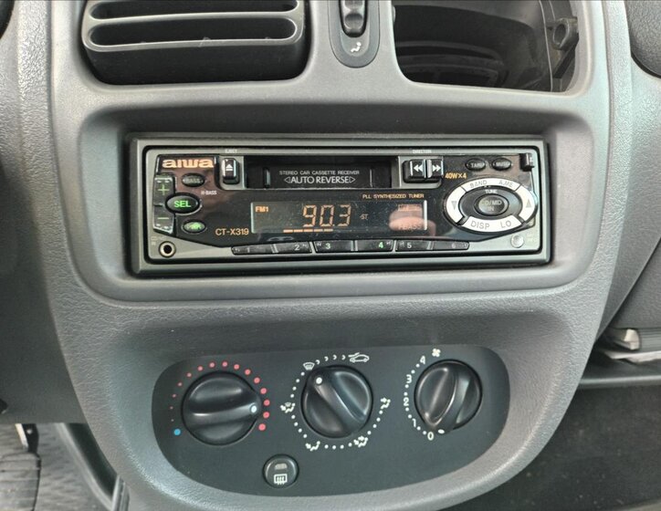 Renault Clio Hatchback 1,1 l 43 kw