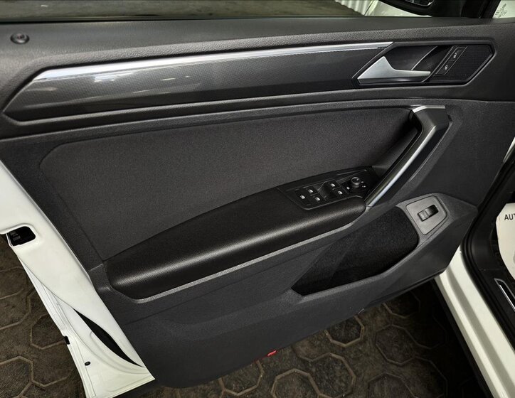 Volkswagen Tiguan 14