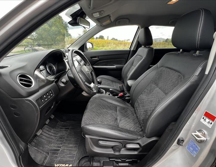 Suzuki Vitara 24