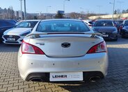 Hyundai Genesis Kupé 0,0 223 kw