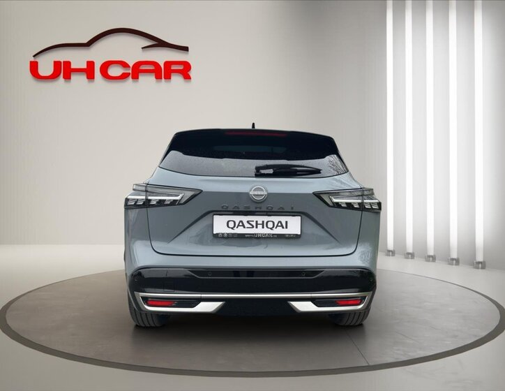 Nissan Qashqai SUV / Terénní 1,3 l 116 kw