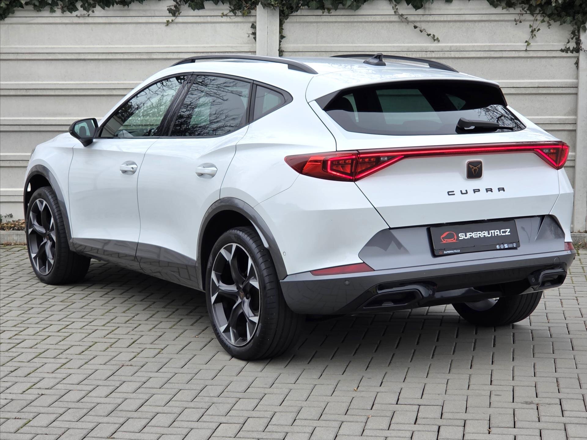 Cupra Formentor SUV / Terénní 1,5 l 110 kw