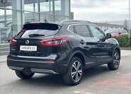 Nissan Qashqai SUV / Terénní 1,3 l 103 kw