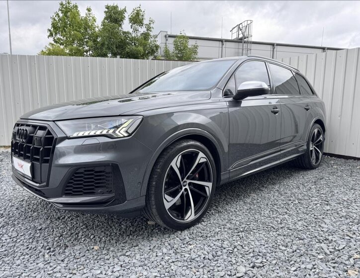 Audi SQ7 Kombi 4,0 l 320 kw