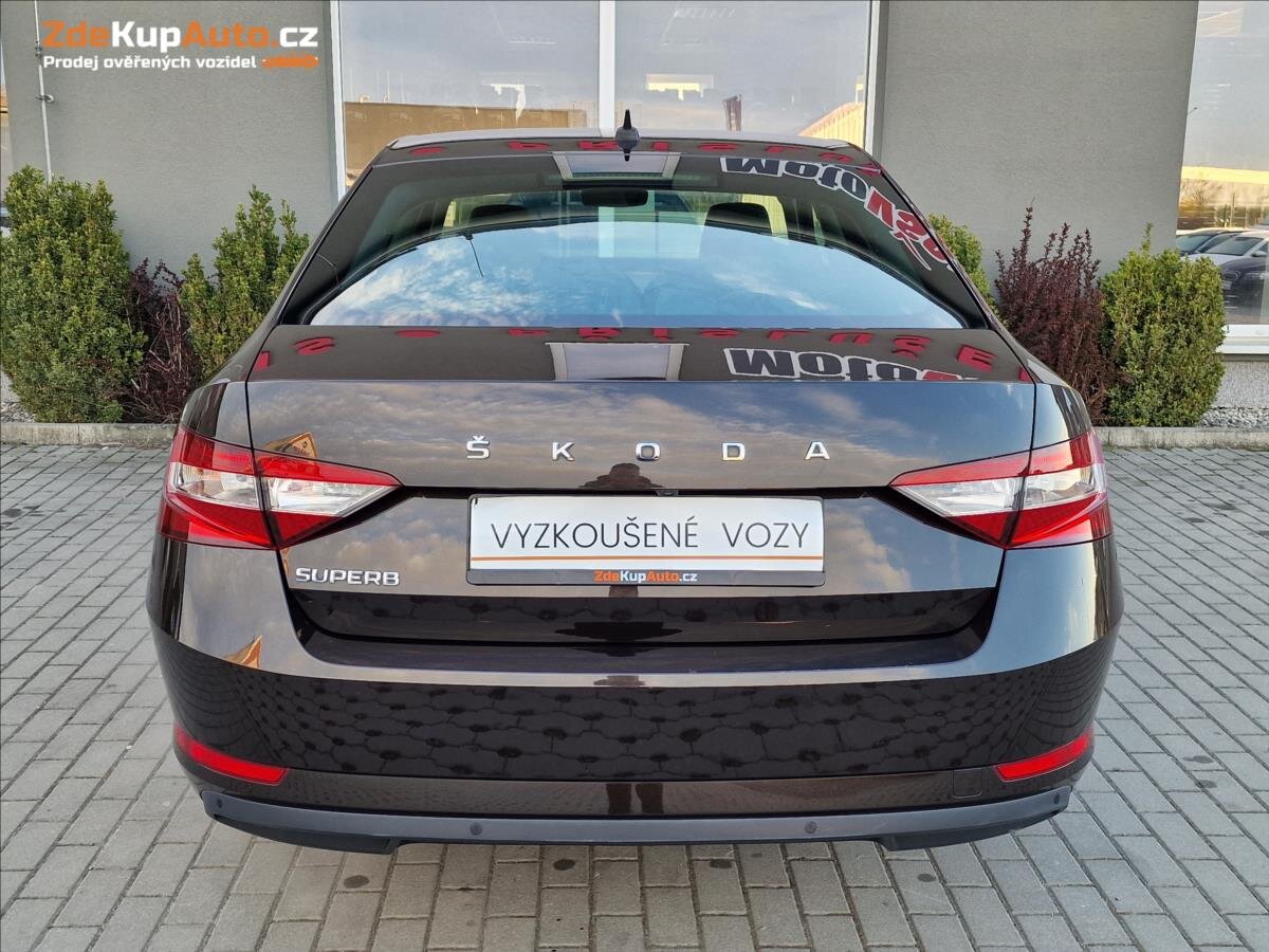 Škoda Superb Liftback 1,5 l 110 kw