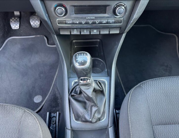 Škoda Rapid Liftback 1,2 l 63 kw