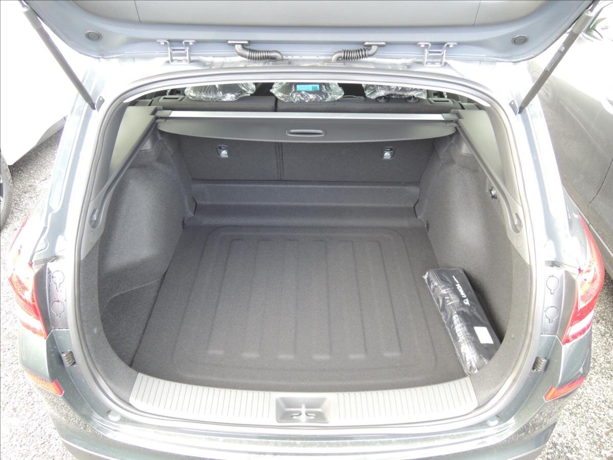 Hyundai i30 Kombi 1,5 l 70 kw