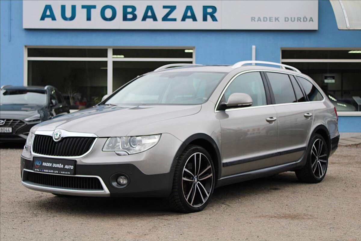 Škoda Superb