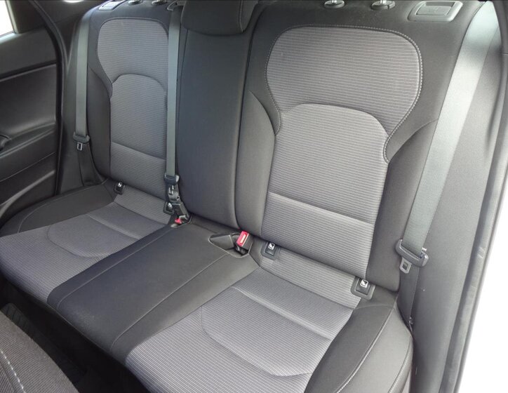 Hyundai i30 Kombi 1,6 l 85 kw