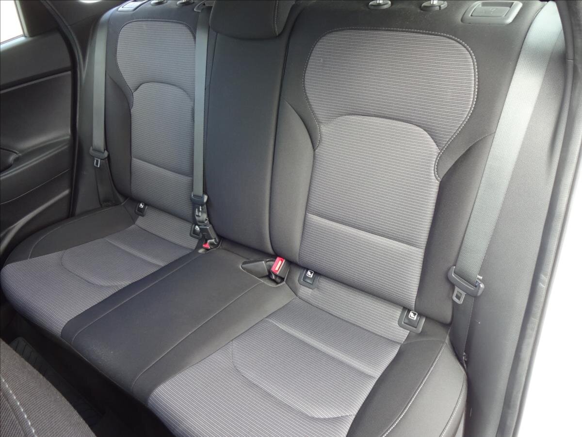 Hyundai i30 Kombi 1,6 l 85 kw