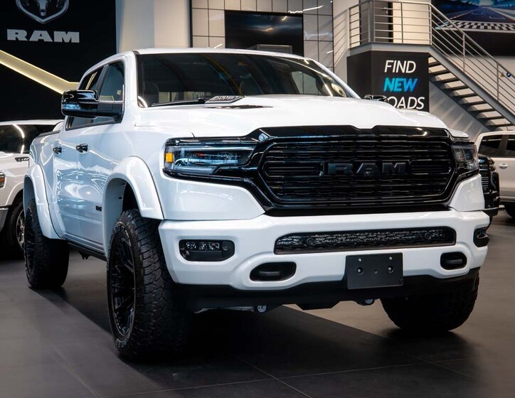 Dodge RAM Pick-up 5,7 l 291 kw