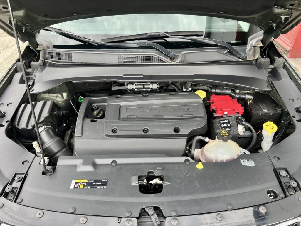 Jeep Compass SUV 1,4 l 103 kw