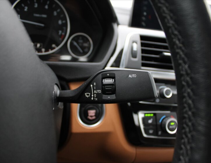 BMW Řada 4 Kabriolet 2,0 l 185 kw