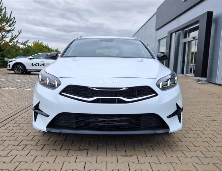 KIA Ceed 1