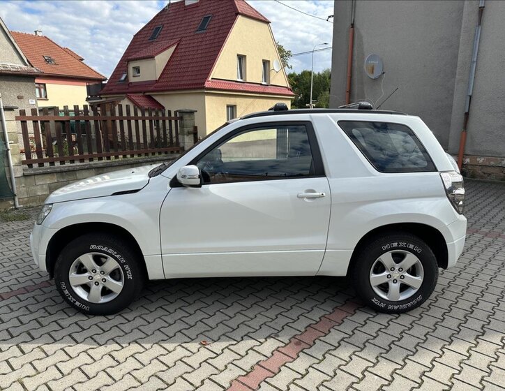 Suzuki Grand Vitara 8