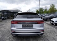 Audi Q8 SUV / Terénní 3,0 l 250 kw