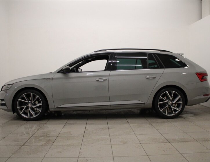 Škoda Superb Kombi 2,0 l 147 kw