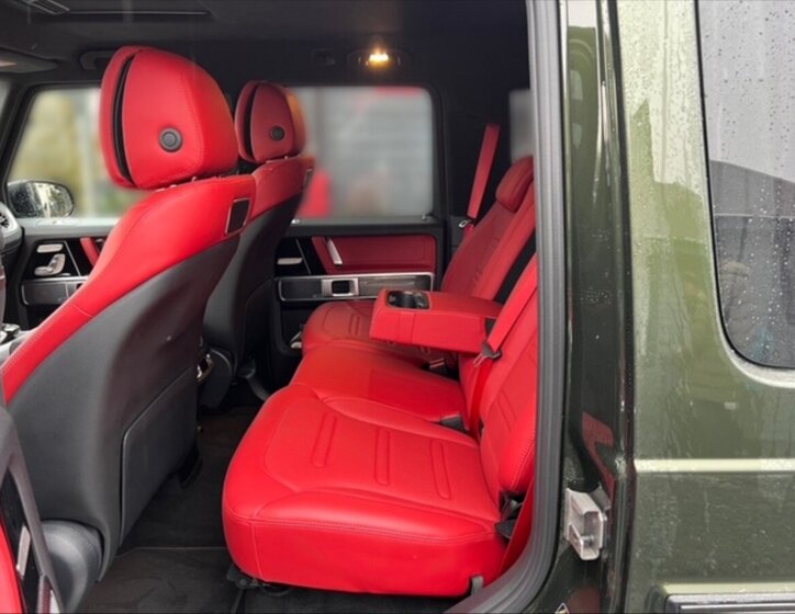 Mercedes-Benz Třídy G SUV / Terénní 4,0 l 310 kw