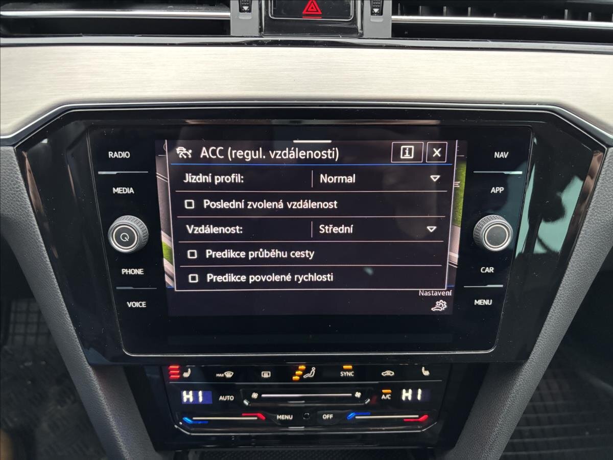 Volkswagen Passat Kombi 2,0 l 110 kw