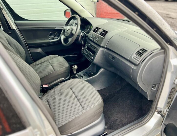 Škoda Roomster MPV 1,2 l 63 kw