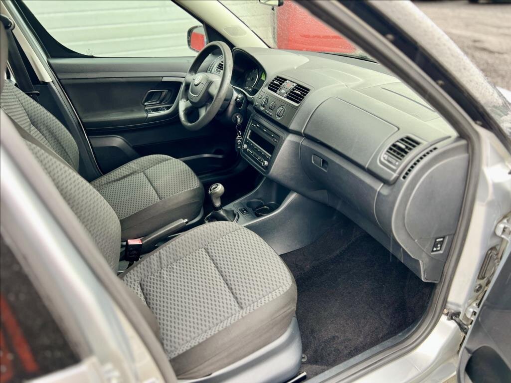 Škoda Roomster MPV 1,2 l 63 kw