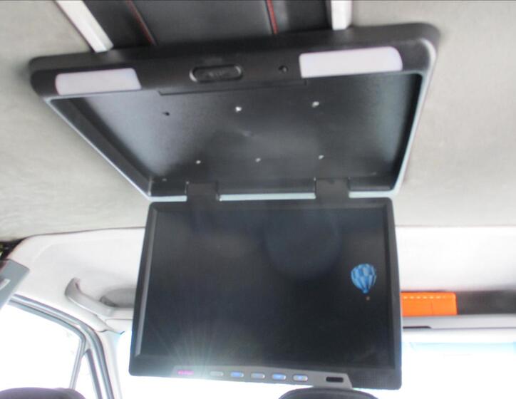 Mercedes-Benz Sprinter 14