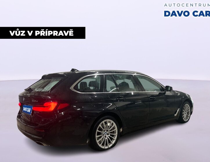 BMW Řada 5 Kombi 3,0 l 210 kw