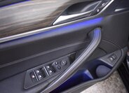 BMW Řada 5 Kombi 3,0 l 195 kw