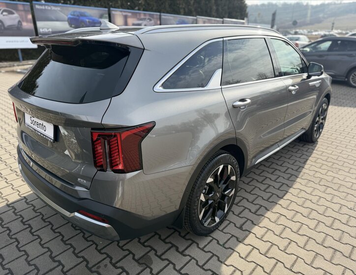 KIA Sorento SUV 2,2 l 142 kw