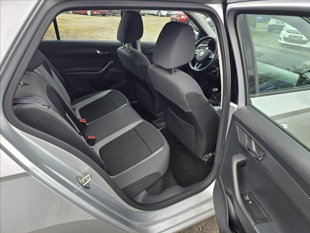Škoda Fabia Hatchback 999,0 70 kw