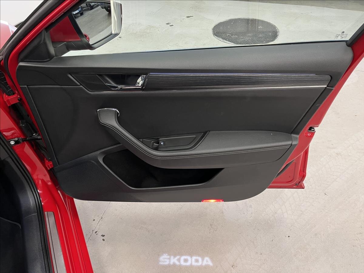 Škoda Superb Kombi 2,0 l 147 kw