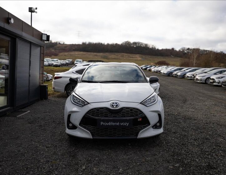 Toyota Yaris Hatchback 1,5 l 68 kw