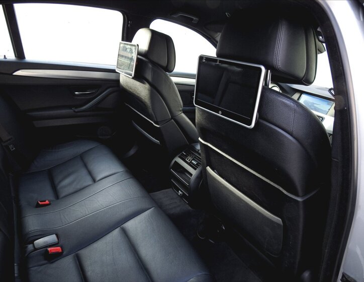 BMW Řada 5 Sedan 3,0 l 180 kw