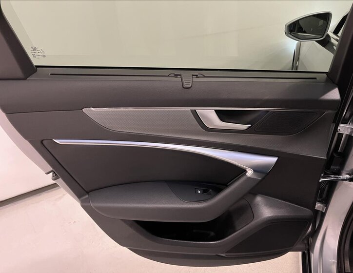 Audi A6 Allroad Kombi 3,0 l 210 kw