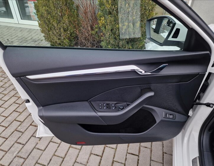 Škoda Octavia Sedan 1,5 l 110 kw